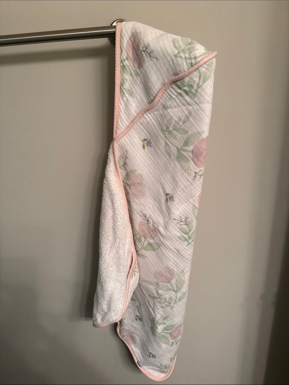 Soft Floral Hooded Baby Towel - Pink & White